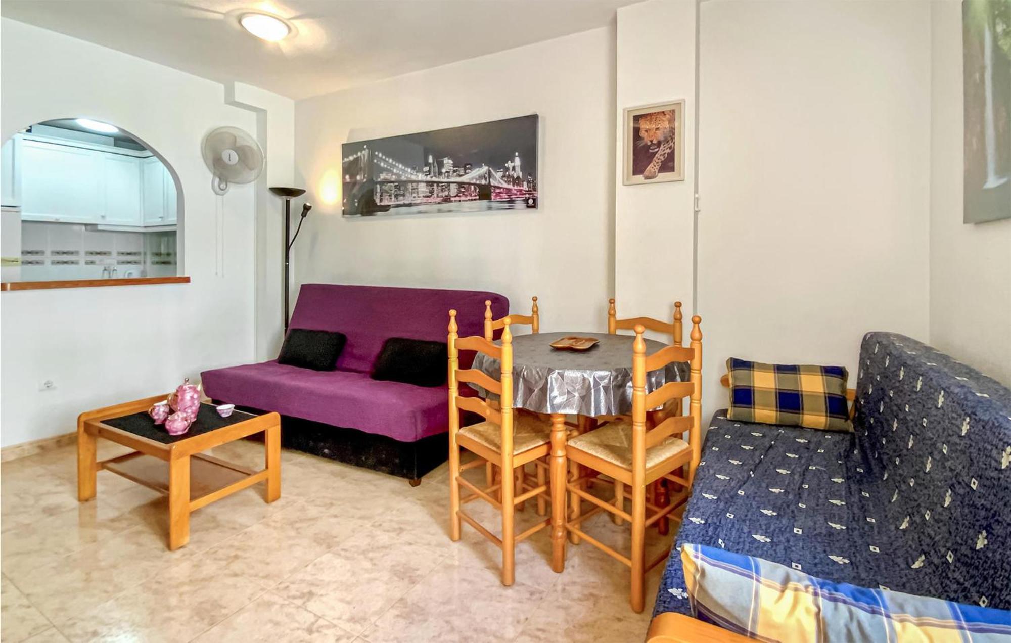 1 Bedroom Pet Friendly Apartment In ตอร์เรเวียคา ภายนอก รูปภาพ